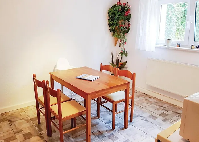 Apartamento 1 Bedroom Awesome In